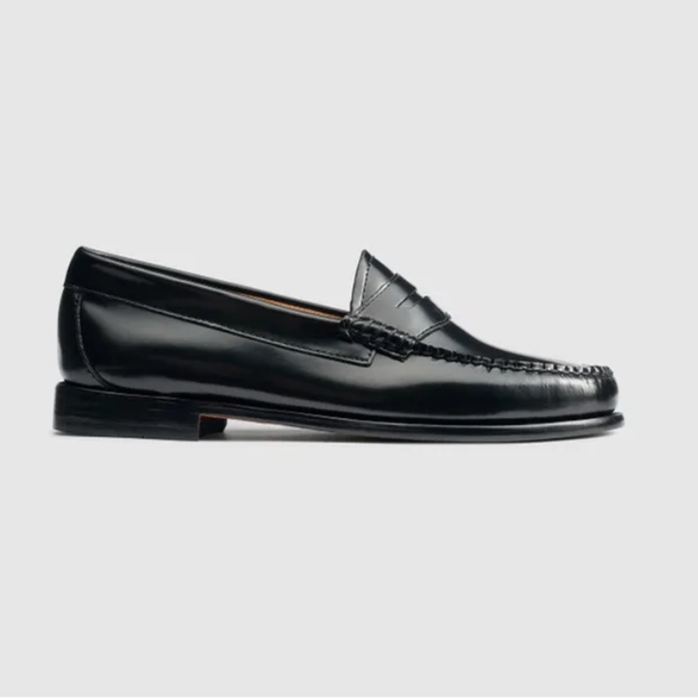 Women’s black Weejuns leather loafers